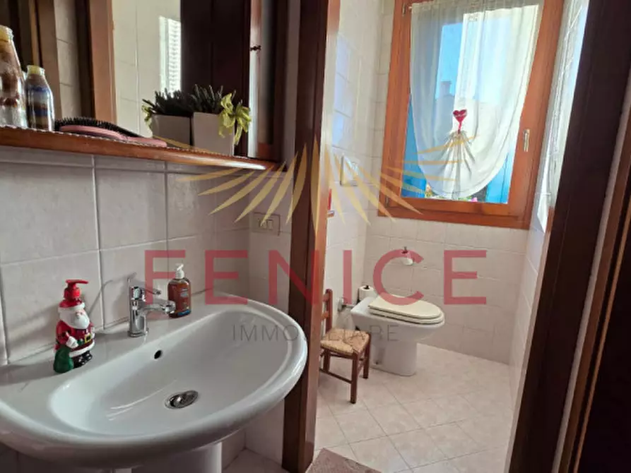 Immagine 12 di Villetta a schiera in vendita  in VIA LOVIGIONI 13 a Altivole