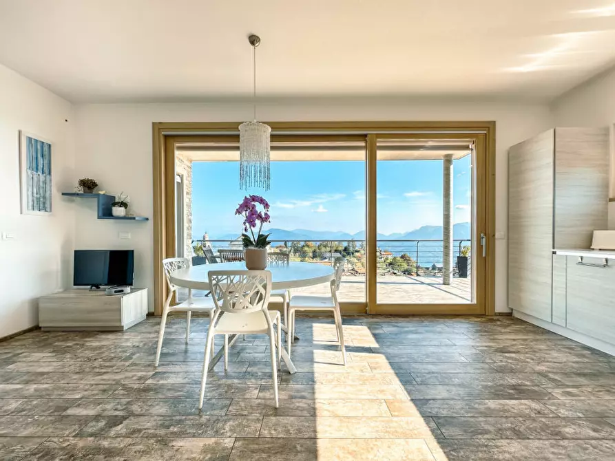 Immagine 3 di Villa in vendita  in via don minoli, 14 a Trarego Viggiona