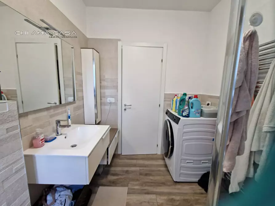 Immagine 15 di Appartamento in vendita  in Via del Rio a Pesaro