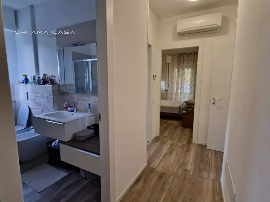 Immagine 16 di Appartamento in vendita  in Via del Rio a Pesaro