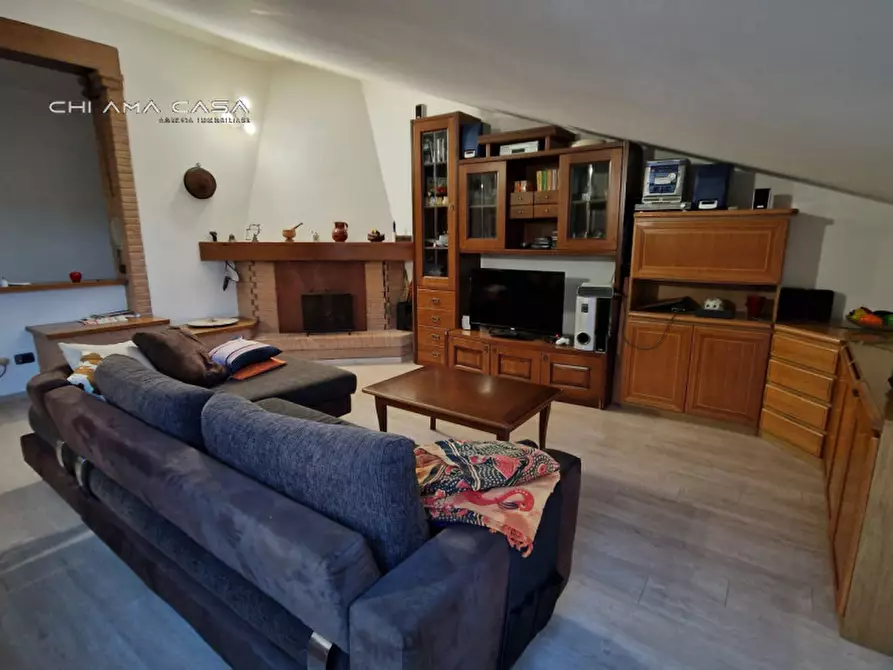 Immagine 25 di Appartamento in vendita  in Via del Rio a Pesaro