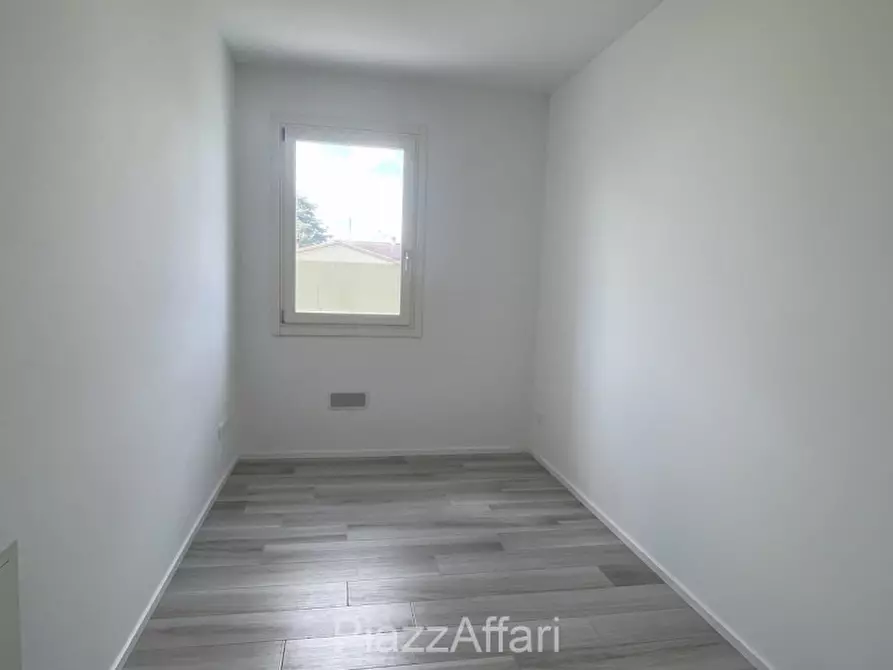 Immagine 15 di Appartamento in vendita  in Via Emanuela Loi a Arzergrande