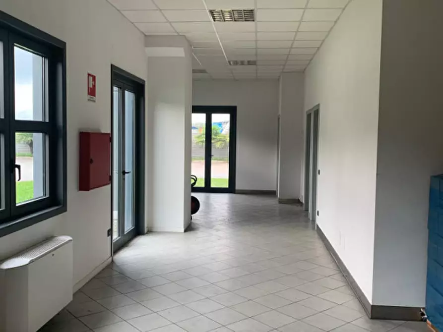 Immagine 5 di Capannone industriale in affitto  in Riviera Francia a Padova