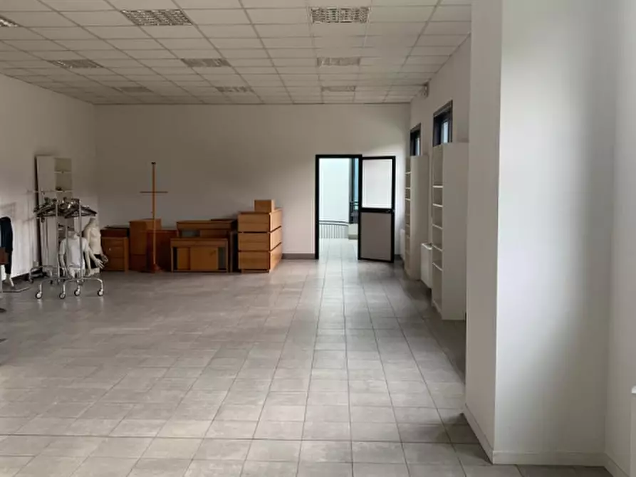 Immagine 6 di Capannone industriale in affitto  in Riviera Francia a Padova