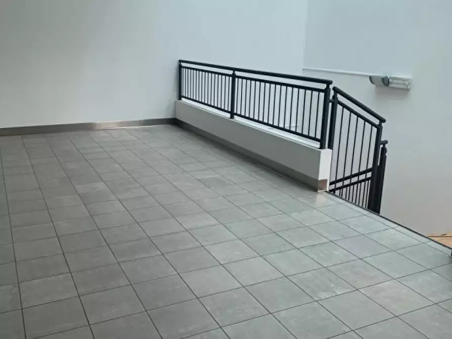 Immagine 7 di Capannone industriale in affitto  in Riviera Francia a Padova