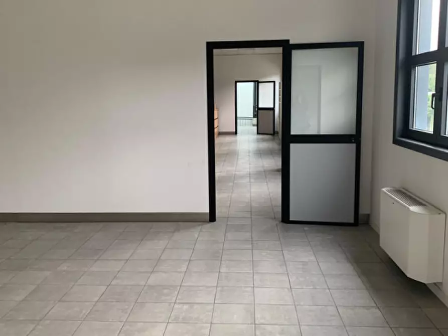 Immagine 10 di Capannone industriale in affitto  in Riviera Francia a Padova