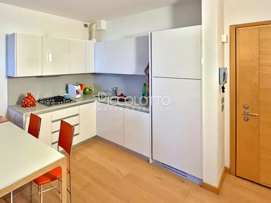 Immagine 9 di Appartamento in vendita  in via Dante Alighieri a Jesolo