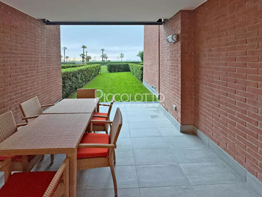 Immagine 10 di Appartamento in vendita  in via Dante Alighieri a Jesolo