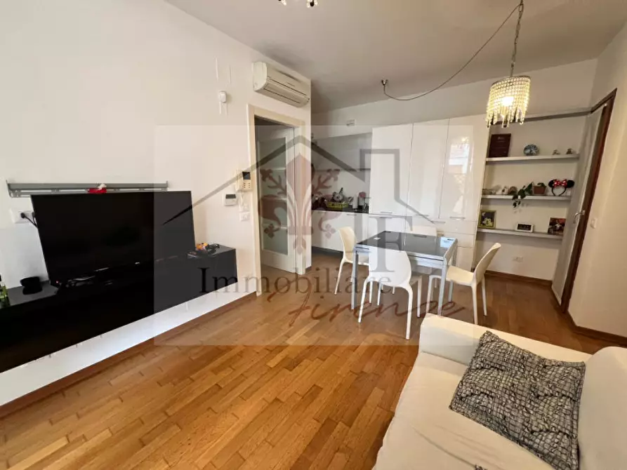 Immagine 7 di Appartamento in vendita  in Via Giuseppe Gazzeri a Firenze