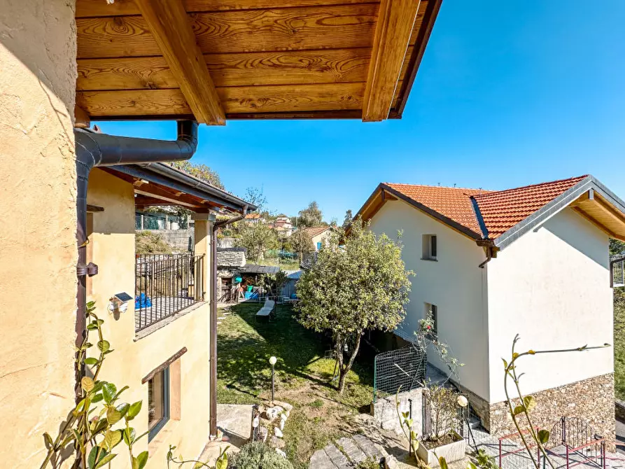 Immagine 15 di Villa in vendita  in via fonte vincesco, 7 a Trarego Viggiona