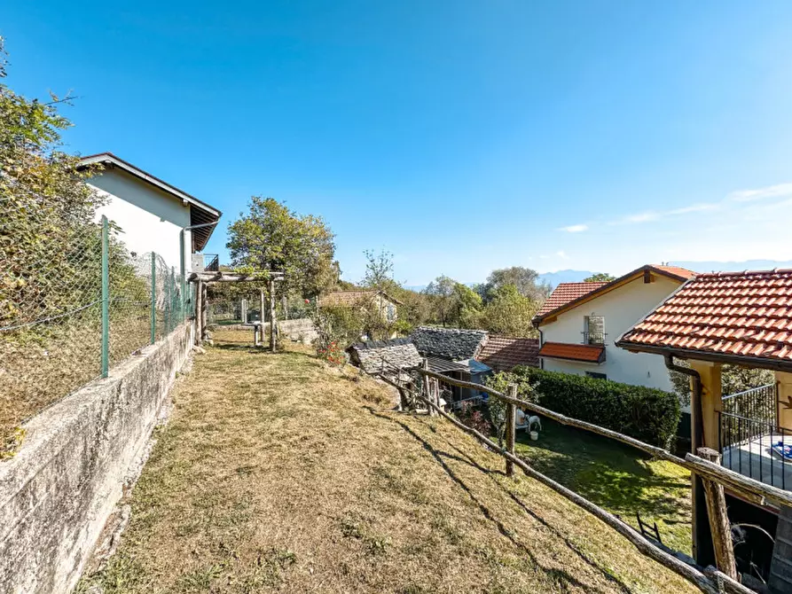 Immagine 23 di Villa in vendita  in via fonte vincesco, 7 a Trarego Viggiona