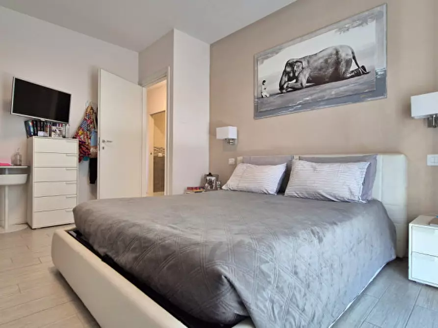 Immagine 3 di Appartamento in vendita  in Via Giulio Pastore a Peschiera Del Garda