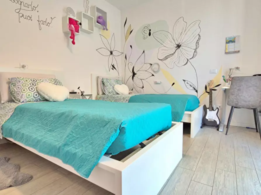 Immagine 17 di Appartamento in vendita  in Via Giulio Pastore a Peschiera Del Garda