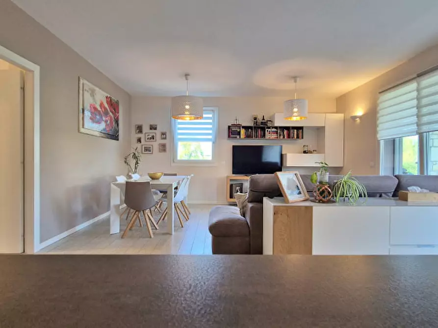 Immagine 28 di Appartamento in vendita  in Via Giulio Pastore a Peschiera Del Garda