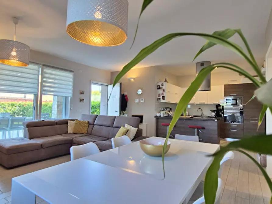 Immagine 29 di Appartamento in vendita  in Via Giulio Pastore a Peschiera Del Garda