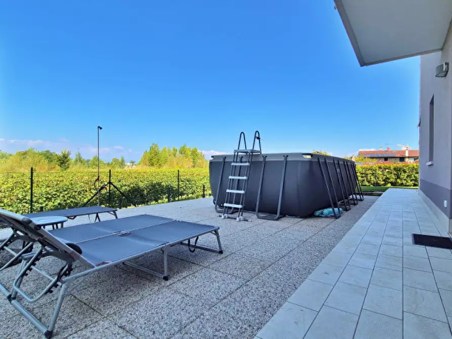 Immagine 39 di Appartamento in vendita  in Via Giulio Pastore a Peschiera Del Garda