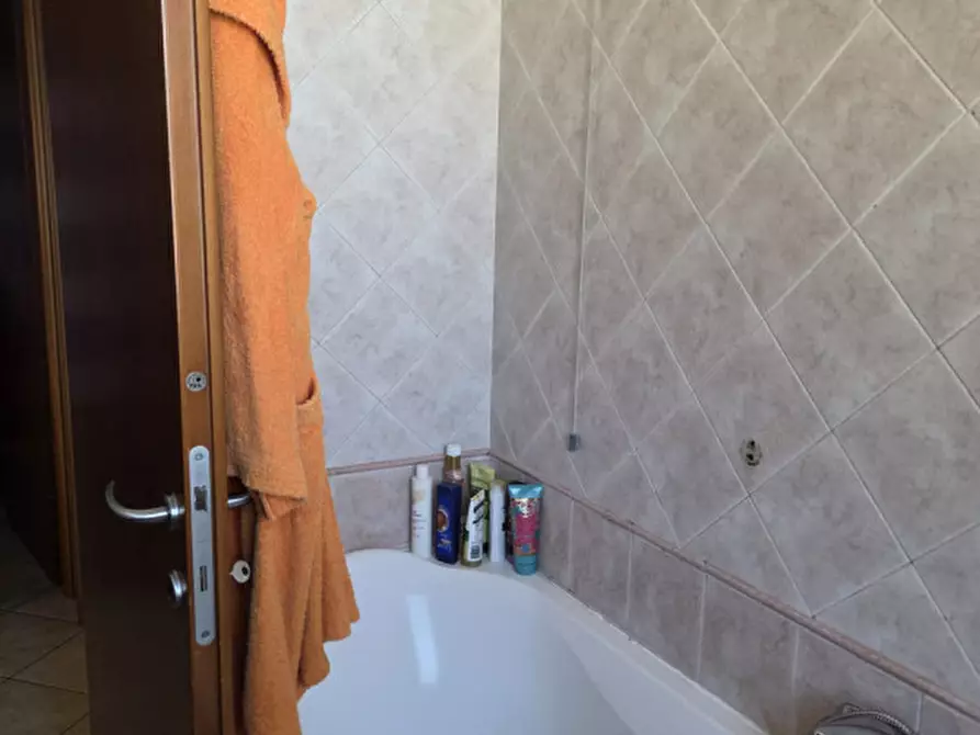 Immagine 16 di Appartamento in vendita  in via Vistola a Montesilvano