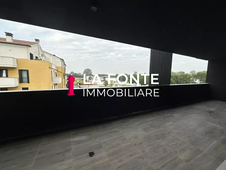 Immagine 2 di Appartamento in vendita  in Via Giovanni Battista Velluti a Dolo