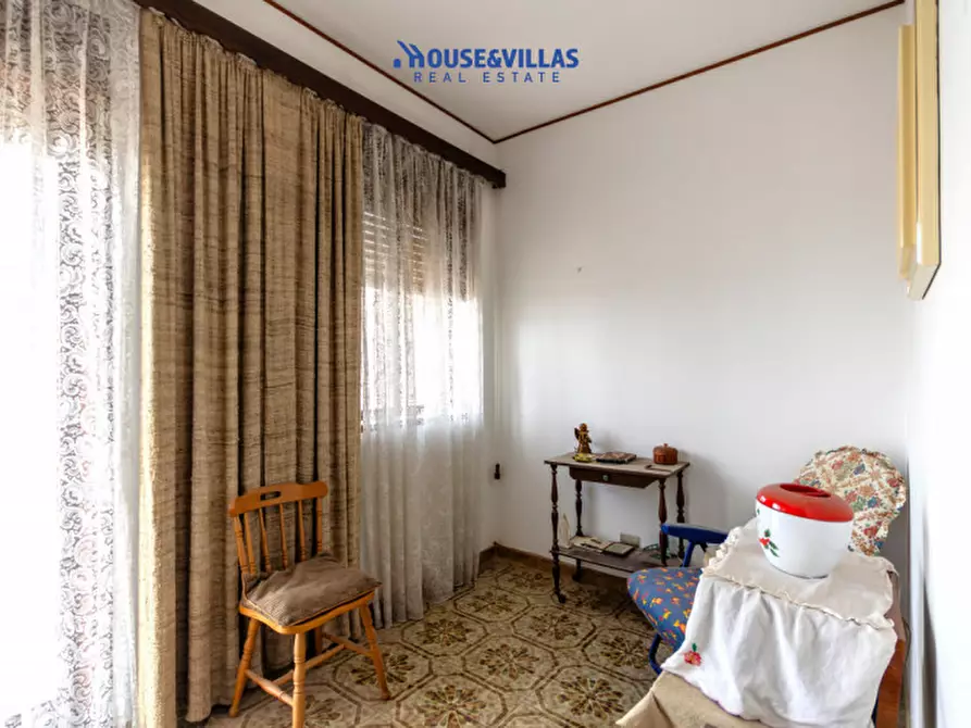 Immagine 3 di Appartamento in vendita  in Via Francesco Giantommaso a Noto