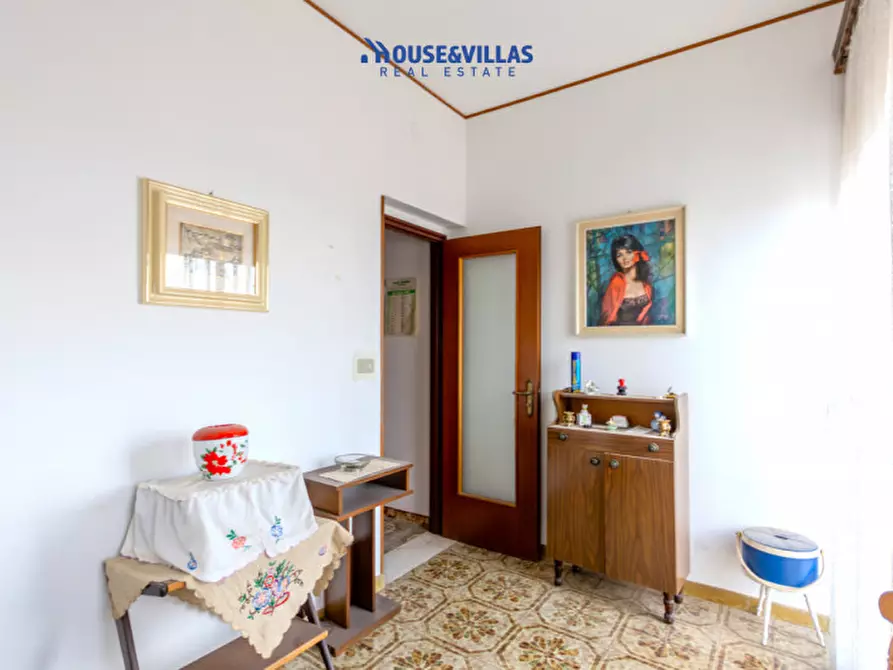 Immagine 4 di Appartamento in vendita  in Via Francesco Giantommaso a Noto