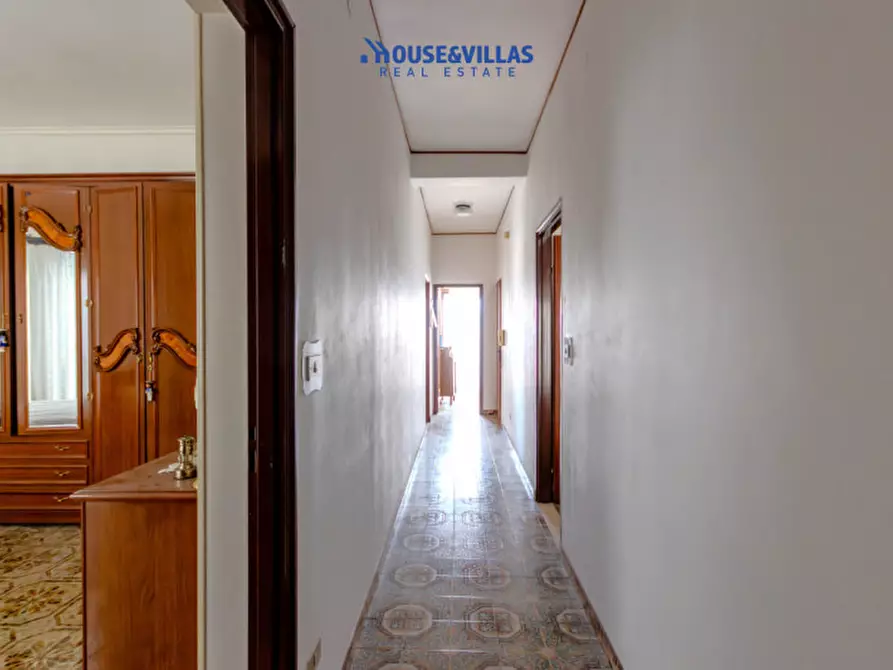 Immagine 13 di Appartamento in vendita  in Via Francesco Giantommaso a Noto