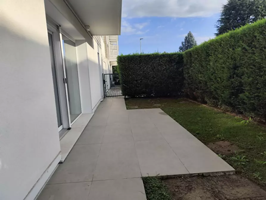 Immagine 6 di Casa quadrifamiliare in affitto  a Vicenza