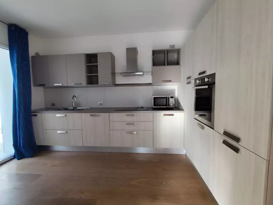 Immagine 12 di Casa quadrifamiliare in affitto  a Vicenza