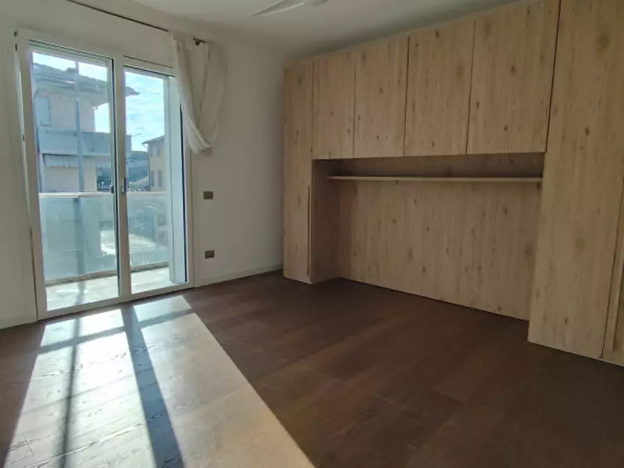 Immagine 32 di Casa quadrifamiliare in affitto  a Vicenza