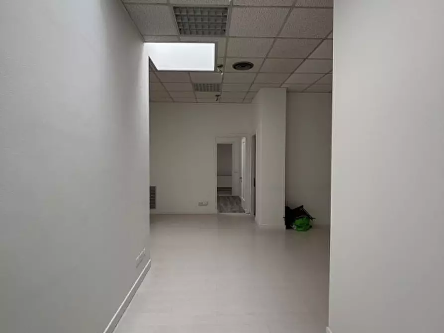 Immagine 20 di Ufficio in affitto  in via della Croce Rossa a Padova