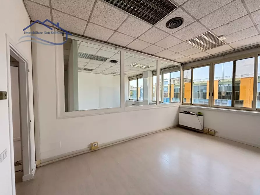 Immagine 22 di Ufficio in affitto  in via della Croce Rossa a Padova