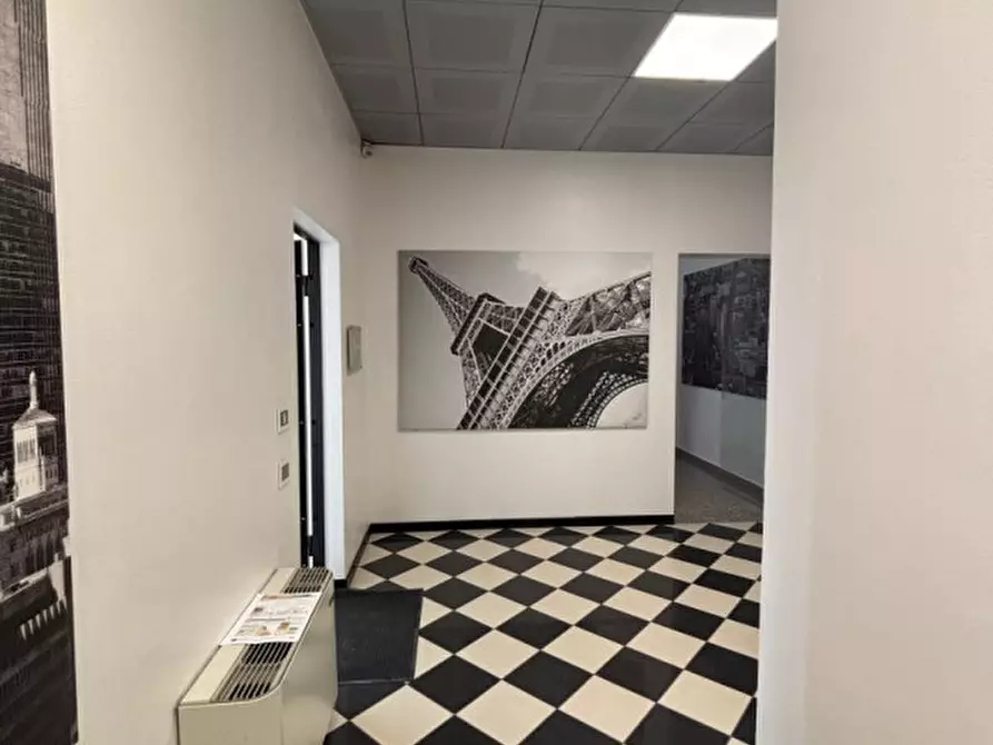 Immagine 24 di Ufficio in affitto  in via della Croce Rossa a Padova