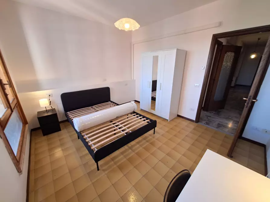 Immagine 11 di Camera in affitto  in via Biagi 38 a Modena