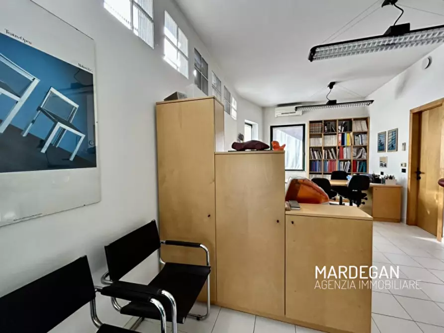 Immagine 3 di Ufficio in vendita  in VIA ROMA a San Martino Di Lupari