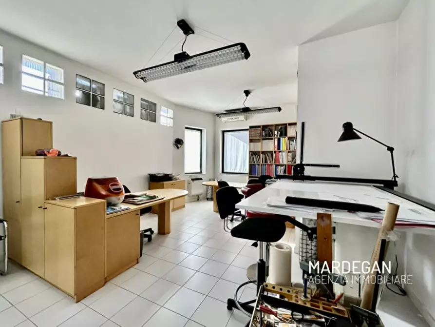Immagine 4 di Ufficio in vendita  in VIA ROMA a San Martino Di Lupari