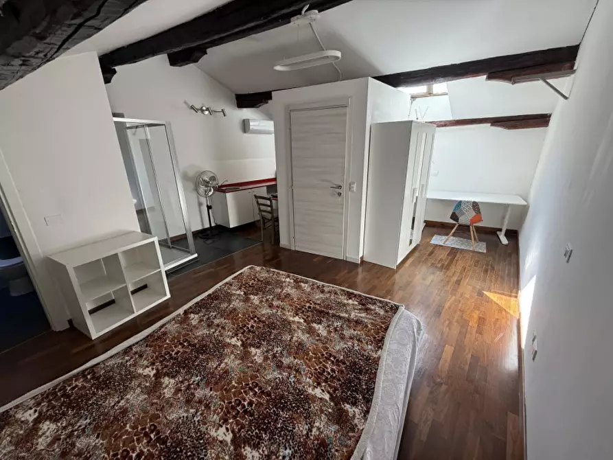 Immagine 5 di Camera in affitto  a Padova