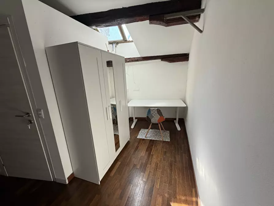 Immagine 6 di Camera in affitto  a Padova