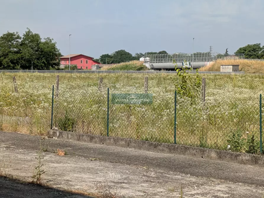 Immagine 2 di Capannone industriale in vendita  in San Giovanni Lupatoto a San Giovanni Lupatoto