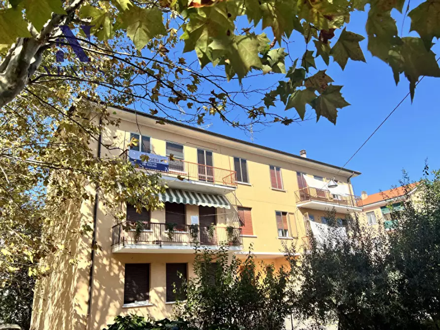 Immagine 1 di Appartamento in vendita  in viale italia a Fossombrone