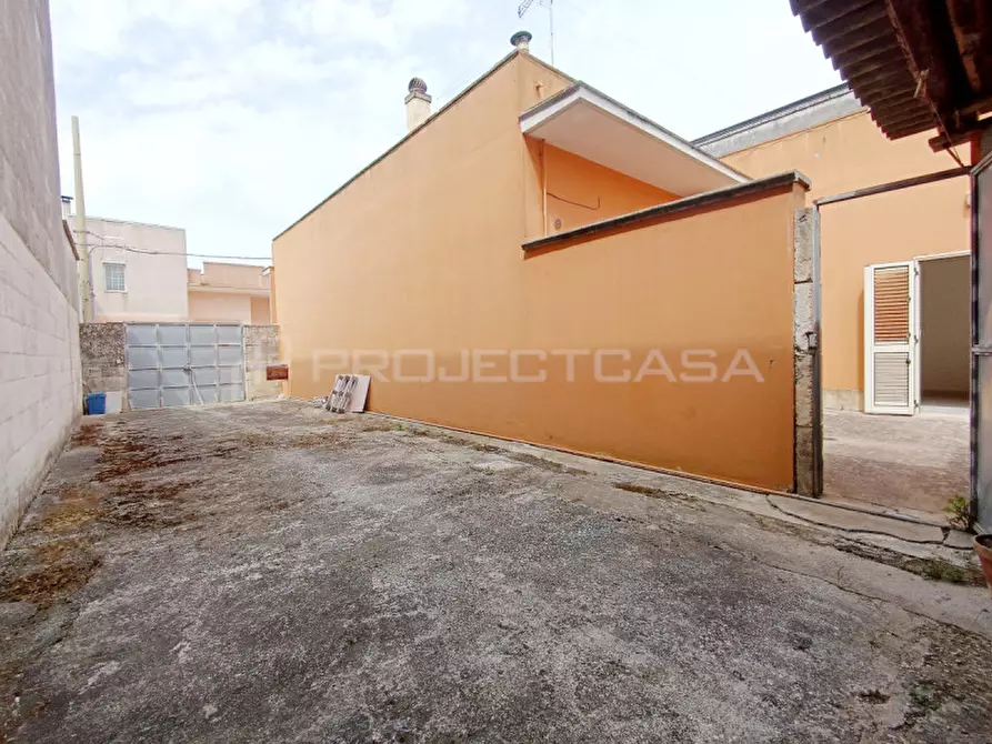 Immagine 24 di Casa indipendente in vendita  in Via Giuseppe Mazzini 51 a Scorrano