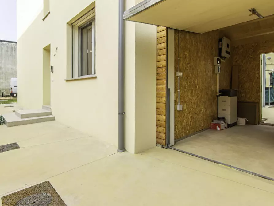 Immagine 4 di Appartamento in vendita  in Via Valerio Flacco a Padova