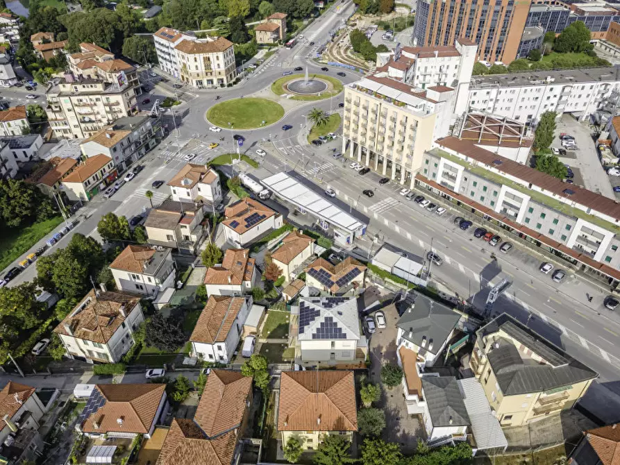 Immagine 13 di Appartamento in vendita  in Via Valerio Flacco a Padova