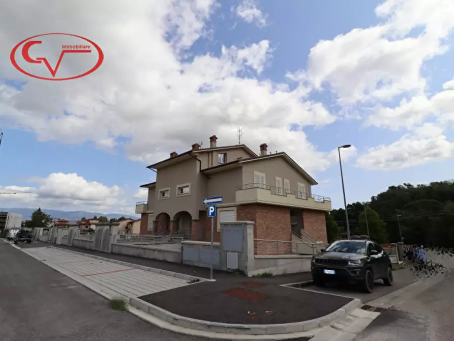 Immagine 5 di Villetta a schiera in vendita  in Mercatale Valdarno a Montevarchi