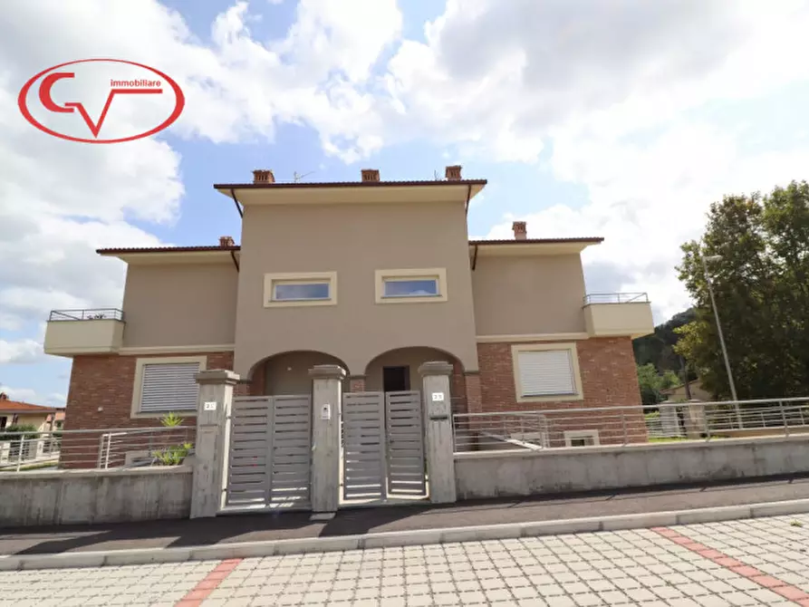 Immagine 6 di Villetta a schiera in vendita  in Mercatale Valdarno a Montevarchi