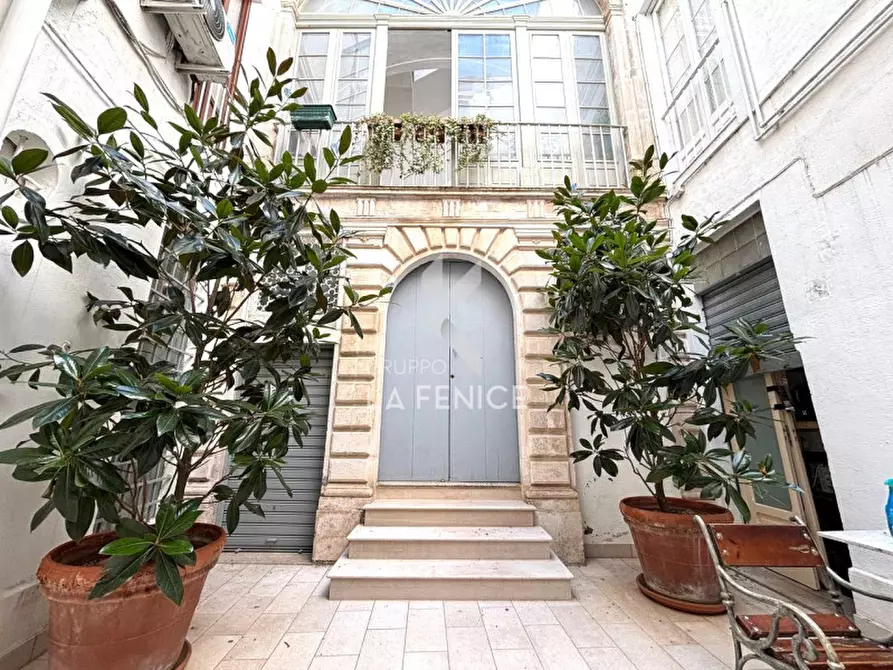 Immagine 4 di Appartamento in vendita  in vi VITTORIO Emanuele 38 a Martina Franca