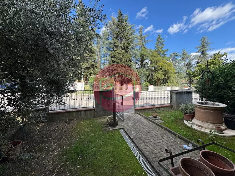 Immagine 2 di Appartamento in vendita  a Santarcangelo Di Romagna