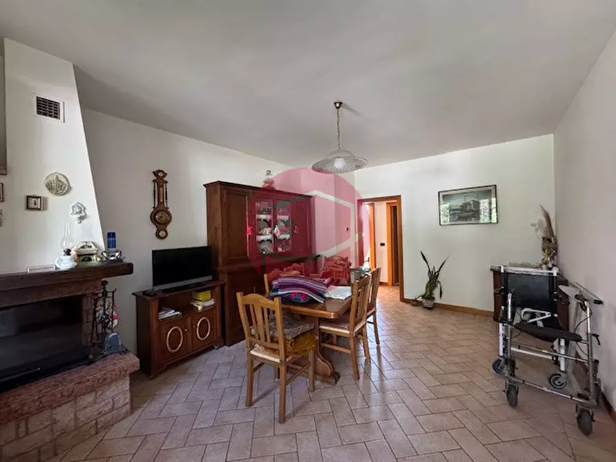 Immagine 4 di Appartamento in vendita  a Santarcangelo Di Romagna