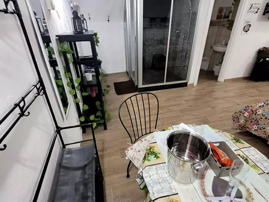 Immagine 11 di Appartamento in affitto  in gradini gesù e maria 7 a Napoli