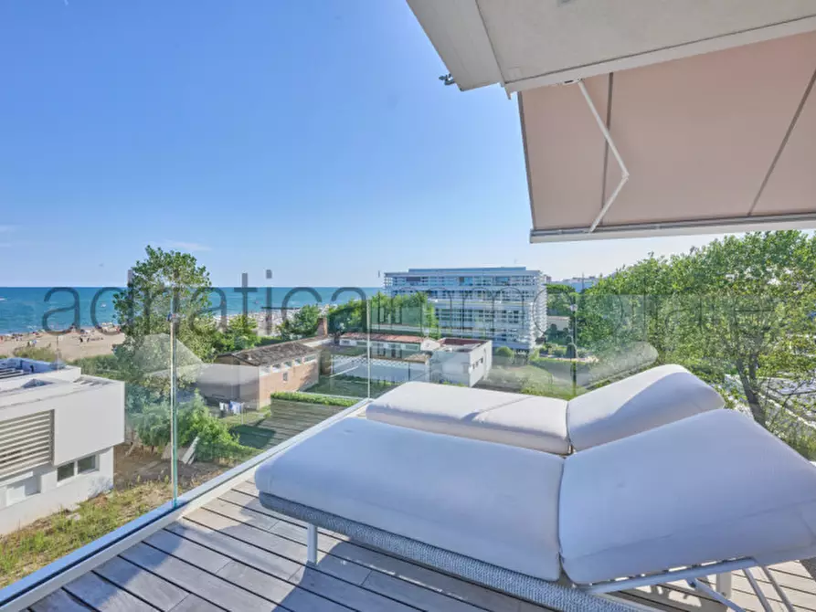 Immagine 12 di Appartamento in vendita  a Jesolo