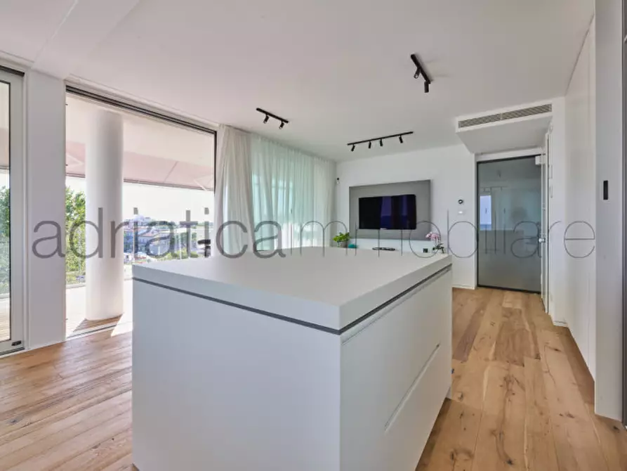 Immagine 23 di Appartamento in vendita  a Jesolo