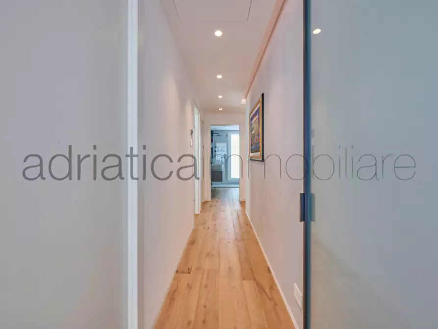 Immagine 26 di Appartamento in vendita  a Jesolo